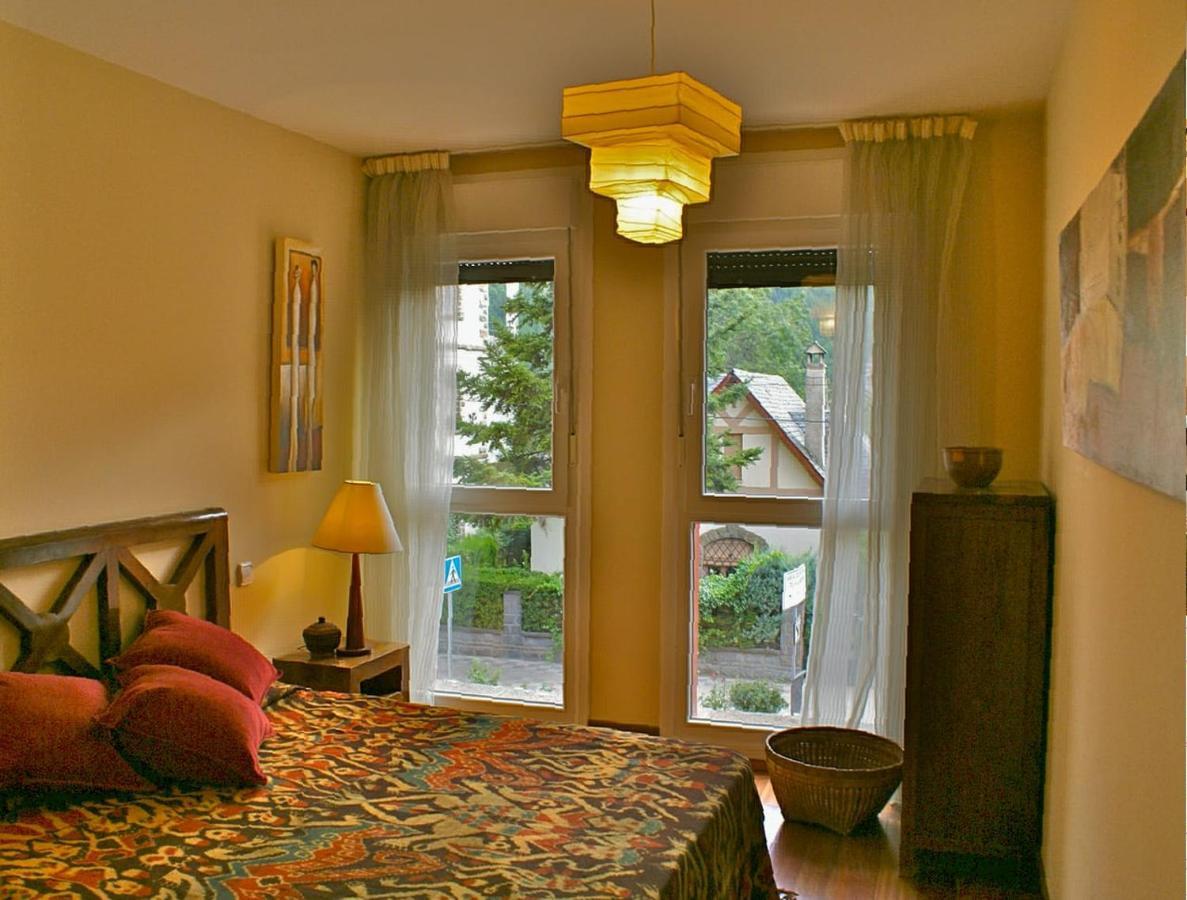 Apartamento Lola2 โบลตาญญา ภายนอก รูปภาพ